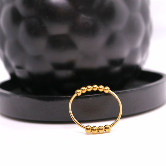 Anxiety Ring goud kleurig (RVS) sfeerbeeld